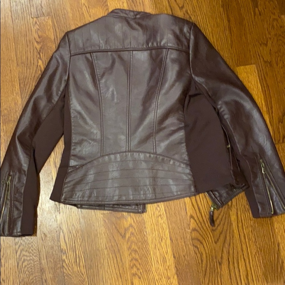 Bass Jacket - Picture 4 of 4